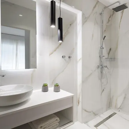 アパート Harmony Elegant Rhodes City